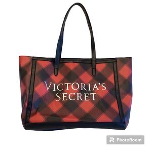 NWOT 2021 Victoria’s Secret plaid polyvinyl tote.